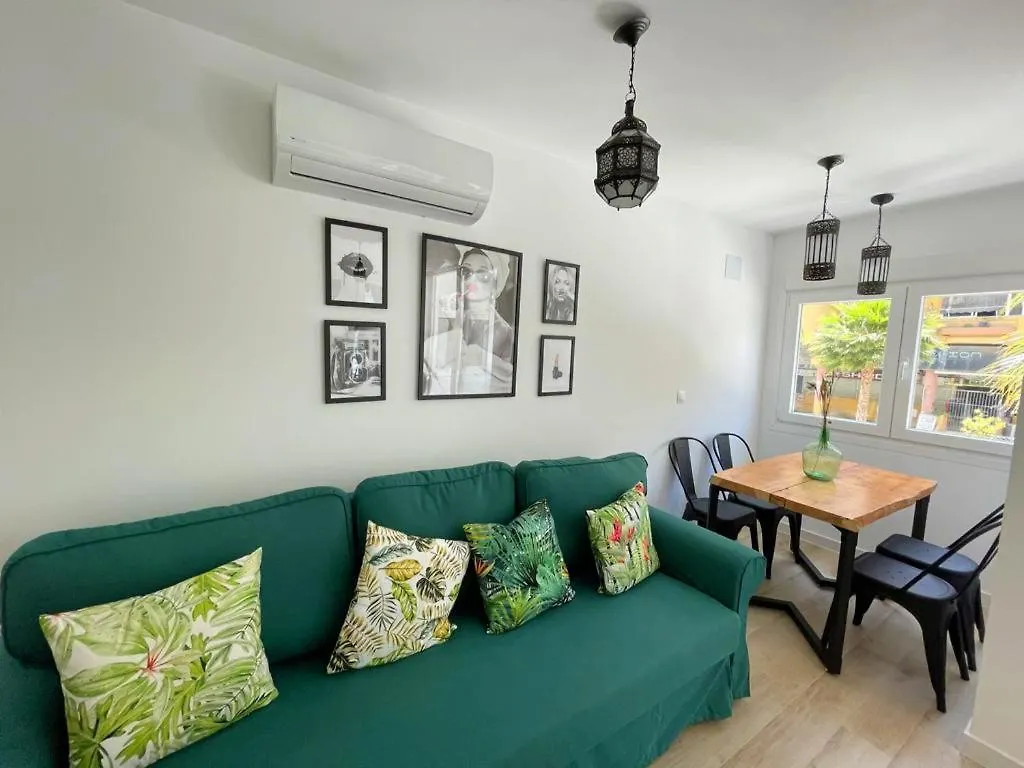 Paris Fashion - Torremolinos Apartment
